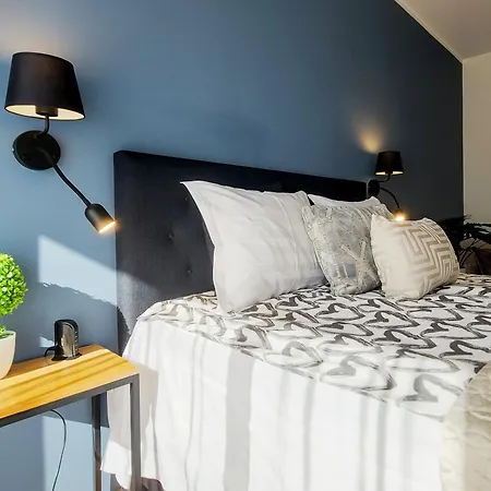 Sunny Balcony By Rotermann Apts Апартаменты