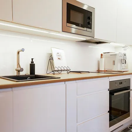 Appartement Urban Escape In Tallinn's Heart